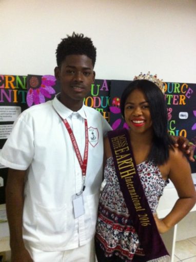 Jahson with newly crowned Miss Earth Vivian Noralez nominated for Youth Awards. 